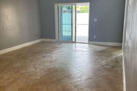 Villa ou maison à vendre à West Palm Beach, Floride: 3 chambres, 117.8 m2 № 2179197 - photo 6