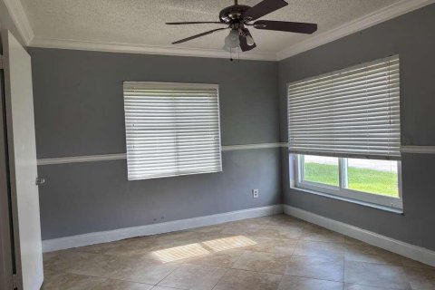 Villa ou maison à vendre à West Palm Beach, Floride: 3 chambres, 117.8 m2 № 2179197 - photo 25