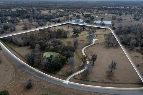 Casa en venta en Ocala, Florida, 4 dormitorios, 325.34 m2 № 2113443 - foto 2