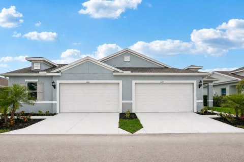 House in Port Charlotte, Florida 2 bedrooms, 154.22 sq.m. № 2355996