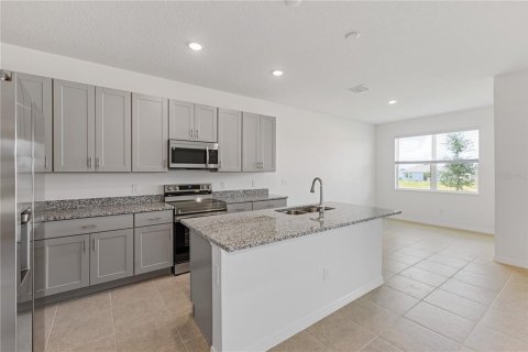 Casa en venta en Haines City, Florida, 3 dormitorios, 154.4 m2 № 1777911 - foto 3