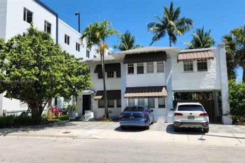 Condominio en alquiler en West Palm Beach, Florida, 1 dormitorio № 2036636 - foto 2