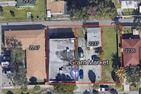 Commercial property in Hollywood, Florida № 2018382 - photo 3