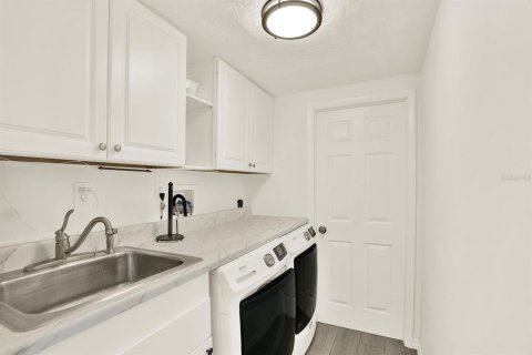 Casa en venta en Hudson, Florida, 2 dormitorios, 97.55 m2 № 1843370 - foto 16