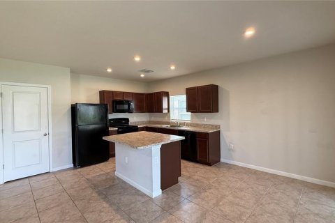 Casa en alquiler en Winter Haven, Florida, 3 dormitorios, 120.96 m2 № 1841778 - foto 14