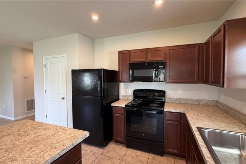 Casa en alquiler en Winter Haven, Florida, 3 dormitorios, 120.96 m2 № 1841778 - foto 18