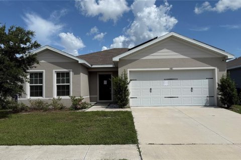 Casa en alquiler en Winter Haven, Florida, 3 dormitorios, 120.96 m2 № 1841778 - foto 1