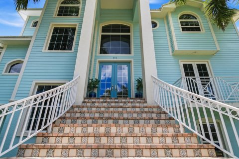 Casa en venta en Bonita Springs, Florida, 4 dormitorios, 354.79 m2 № 2171833 - foto 5
