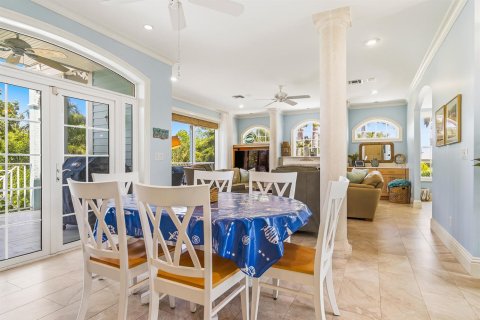 Casa en venta en Bonita Springs, Florida, 4 dormitorios, 354.79 m2 № 2171833 - foto 19