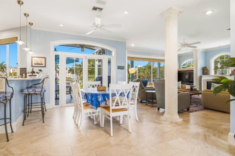 Casa en venta en Bonita Springs, Florida, 4 dormitorios, 354.79 m2 № 2171833 - foto 21