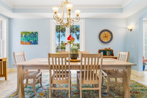 Casa en venta en Bonita Springs, Florida, 4 dormitorios, 354.79 m2 № 2171833 - foto 13