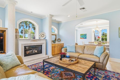 Casa en venta en Bonita Springs, Florida, 4 dormitorios, 354.79 m2 № 2171833 - foto 8