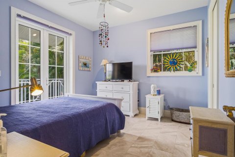 Casa en venta en Bonita Springs, Florida, 4 dormitorios, 354.79 m2 № 2171833 - foto 26
