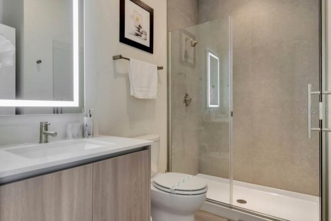 Touwnhouse à vendre à Clermont, Floride: 3 chambres, 172.05 m2 № 2128711 - photo 7