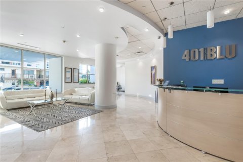Copropriété à vendre à Miami Beach, Floride: 2 chambres, 119.57 m2 № 2245160 - photo 15