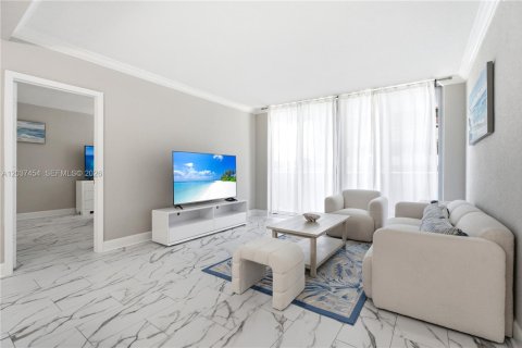 Copropriété à vendre à Miami Beach, Floride: 2 chambres, 119.57 m2 № 2245160 - photo 6