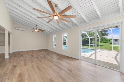 Villa ou maison à vendre à Port Charlotte, Floride: 3 chambres, 184.13 m2 № 1851467 - photo 18