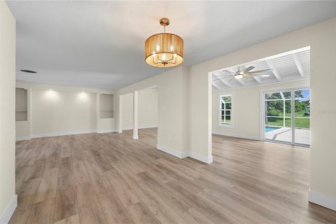 Villa ou maison à vendre à Port Charlotte, Floride: 3 chambres, 184.13 m2 № 1851467 - photo 16