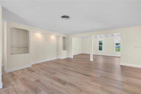 Villa ou maison à vendre à Port Charlotte, Floride: 3 chambres, 184.13 m2 № 1851467 - photo 14