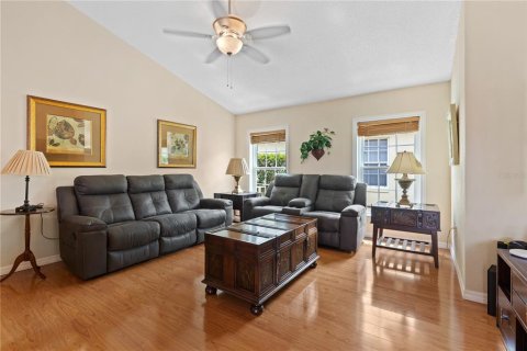Casa en alquiler en Kissimmee, Florida, 4 dormitorios, 172.43 m2 № 1873593 - foto 16