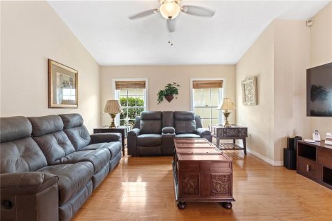 Casa en alquiler en Kissimmee, Florida, 4 dormitorios, 172.43 m2 № 1873593 - foto 14