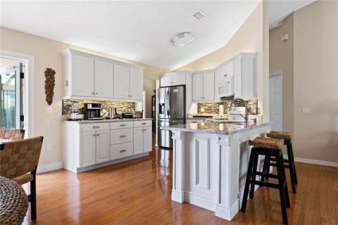 Casa en alquiler en Kissimmee, Florida, 4 dormitorios, 172.43 m2 № 1873593 - foto 21