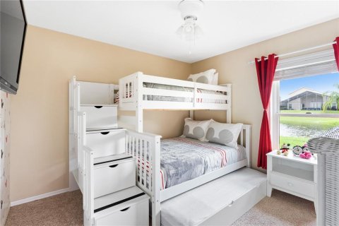 Casa en alquiler en Kissimmee, Florida, 4 dormitorios, 172.43 m2 № 1873593 - foto 7