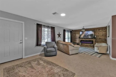 House in Punta Gorda, Florida 3 bedrooms, 115.94 sq.m. № 1914285 - photo 6
