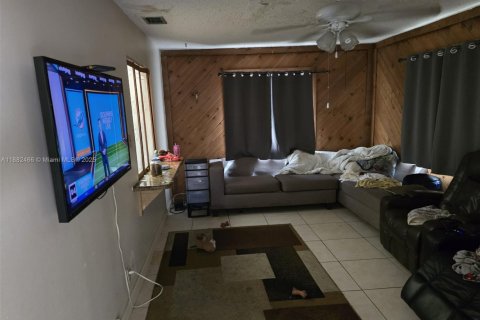 Casa en venta en North Lauderdale, Florida, 2 dormitorios, 135.17 m2 № 1928587 - foto 17