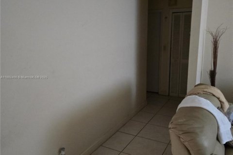 Casa en venta en North Lauderdale, Florida, 2 dormitorios, 135.17 m2 № 1928587 - foto 22