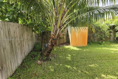 Casa en venta en North Lauderdale, Florida, 2 dormitorios, 135.17 m2 № 1928587 - foto 10