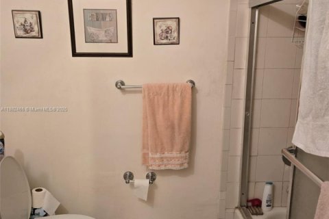 Casa en venta en North Lauderdale, Florida, 2 dormitorios, 135.17 m2 № 1928587 - foto 11