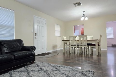 Casa en venta en Eustis, Florida, 3 dormitorios, 124.02 m2 № 1915381 - foto 12