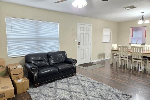 Casa en venta en Eustis, Florida, 3 dormitorios, 124.02 m2 № 1915381 - foto 11