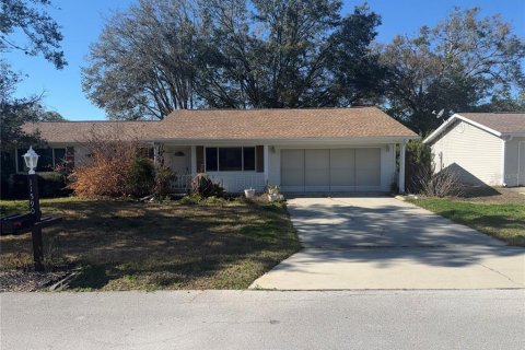 House in Ocala, Florida 2 bedrooms, 112.97 sq.m. № 2096848