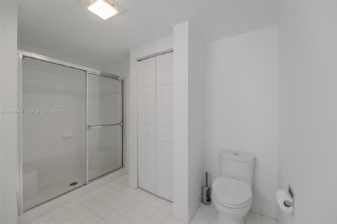 Condominio en venta en Sunny Isles Beach, Florida, 2 dormitorios, 95.13 m2 № 1951018 - foto 24