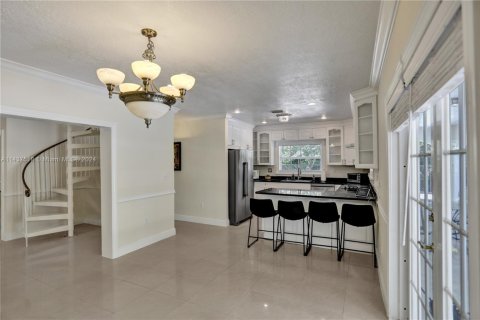 House in Southwest Ranches, Florida 3 bedrooms, 166.85 sq.m. № 1691220 - photo 17