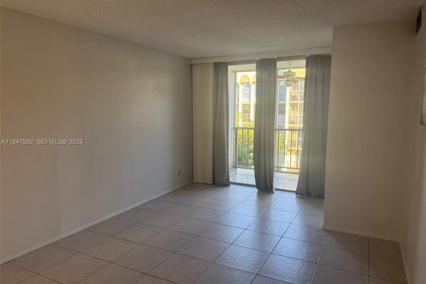 Copropriété à louer à Hallandale Beach, Floride: 2 chambres, 85.84 m2 № 2003794 - photo 11