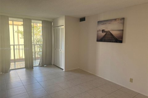 Condo à Hallandale Beach, Floride, 2 chambres  № 2003794