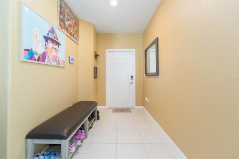 Casa en venta en Zephyrhills, Florida, 4 dormitorios, 192.59 m2 № 1844668 - foto 3