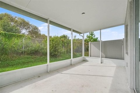 Touwnhouse à louer à Riverview, Floride: 4 chambres, 198.9 m2 № 2413867 - photo 25