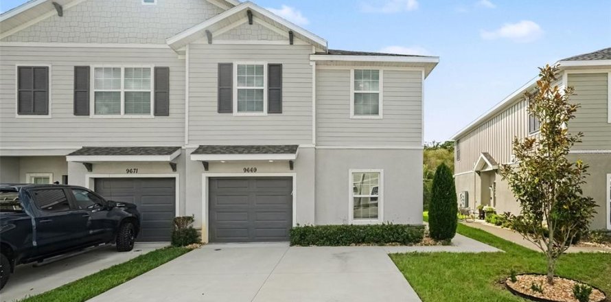 Touwnhouse à Riverview, Floride 4 chambres, 198.9 m2 № 2413867