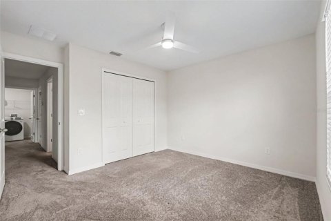 Touwnhouse à louer à Riverview, Floride: 4 chambres, 198.9 m2 № 2413867 - photo 17