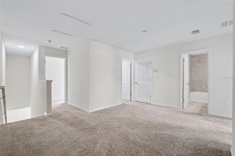 Touwnhouse à louer à Riverview, Floride: 4 chambres, 198.9 m2 № 2413867 - photo 11