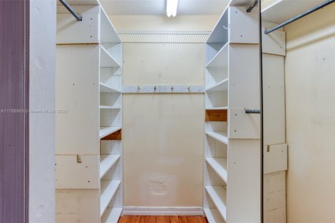 Condo in Margate, Florida, 2 bedrooms  № 1646544 - photo 19