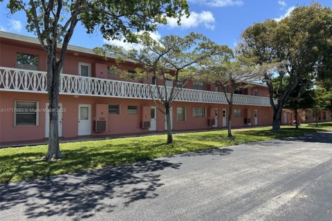 Condo in Boca Raton, Florida, 2 bedrooms  № 1786910 - photo 15