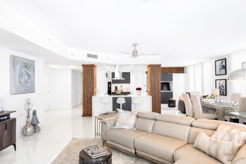 Купить кондоминиум в Холливуд, Флорида 3 комнаты, 257.99м2, № 2190845 - фото 13
