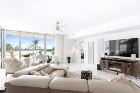 Купить кондоминиум в Холливуд, Флорида 3 комнаты, 257.99м2, № 2190845 - фото 12