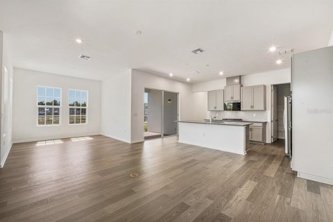 Casa en alquiler en Kissimmee, Florida, 3 dormitorios, 155.24 m2 № 2285539 - foto 3