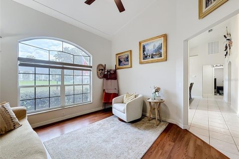 House in Ocala, Florida 3 bedrooms, 193.14 sq.m. № 2411477 - photo 6